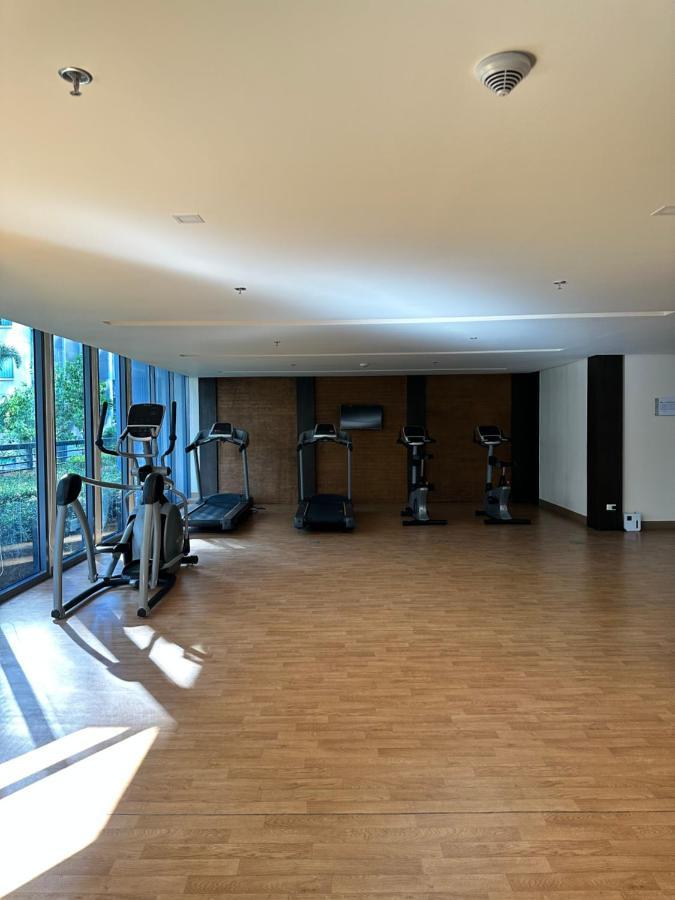 81 Newport Condominium Cluster 5 3A By Rechelle Nunag Pasay Exteriér fotografie